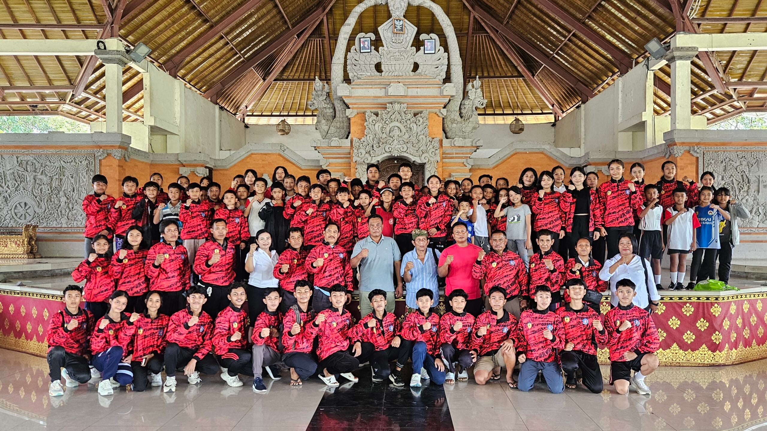 Lepas Atlet Karate ke Kejurprov Bali, Ketua KONI Klungkung Genjot Semangat Atlet – yang Tidak Berseragam Langsung Dibantu