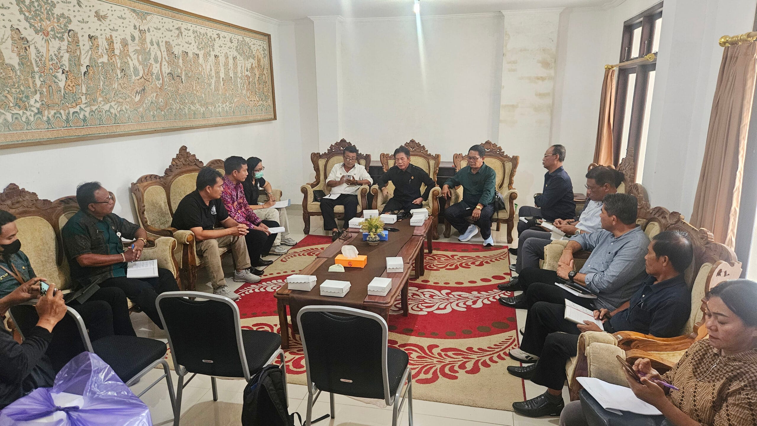 Komisi I DPRD Klungkung Pertanyakan Eksekusi Tidak Dilaksanakan Terkait SP3 Pada Bangunan Café di Jungut Batu