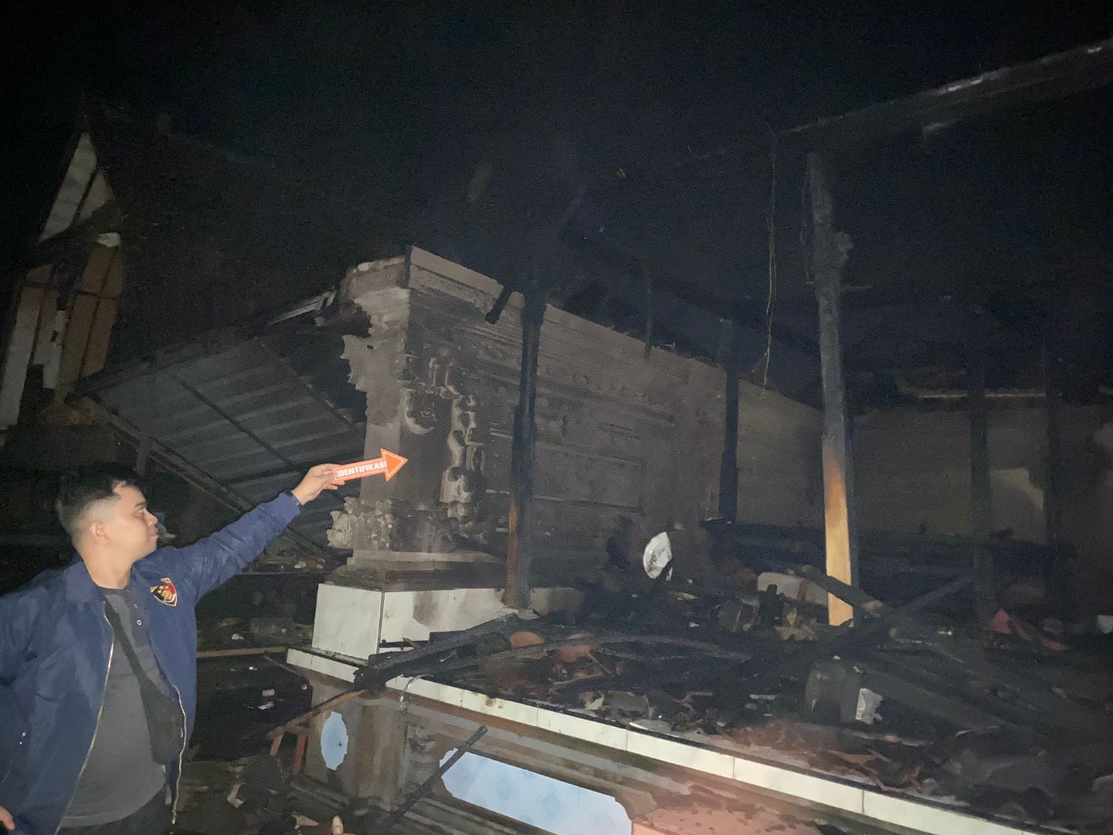 Ayu Made Terkejut Bale Sari Terbakar Dinihari di Tabanan, Kerugian Hingga Rp 150 Juta