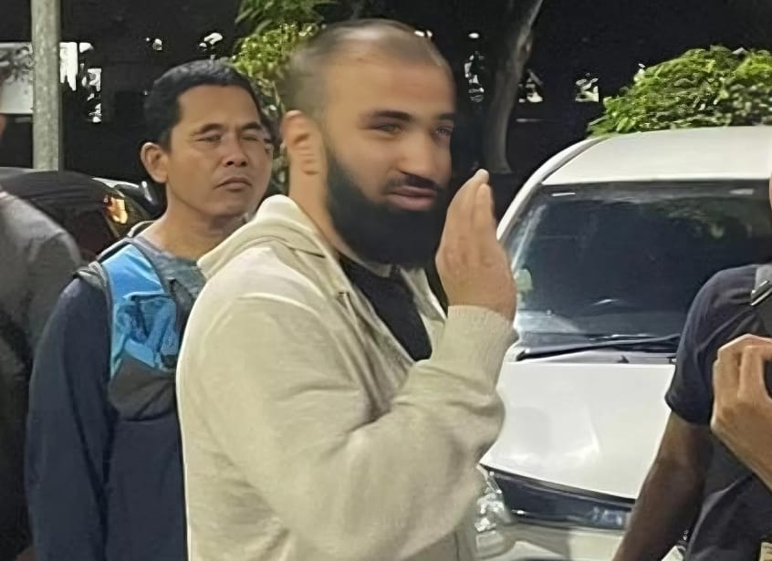 Tidak Terbukti Terlibat Kejahatan Internasional, WNA Rusia Dilepaskan – Langsung Terbang ke Dubai