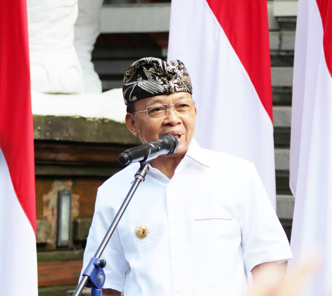 Gubernur Bali Tegaskan Komitmen Pelestarian Alam dan Budaya Lewat Gerakan Bali Bersih Sampah