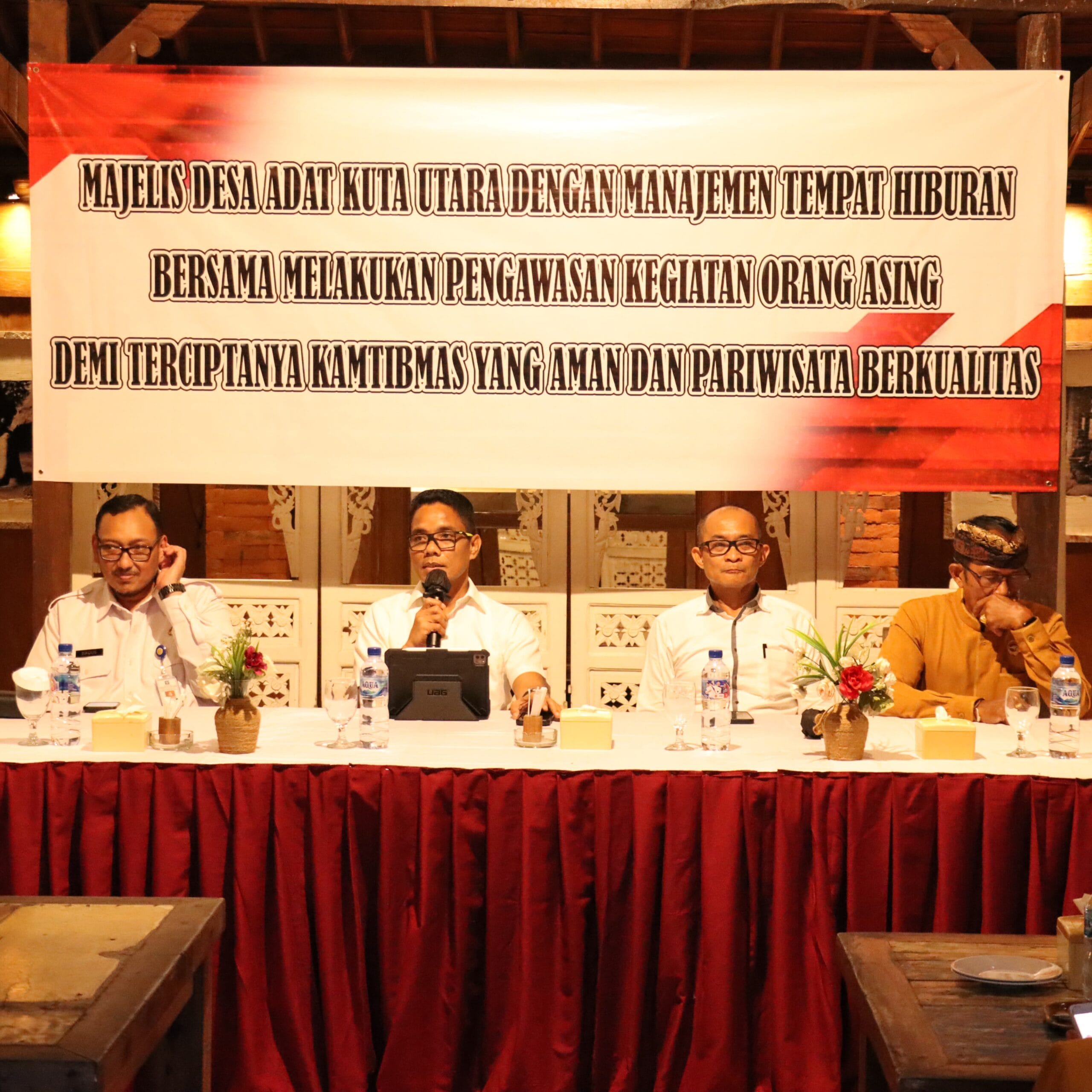 Paiketan Bandesa Kecamatan Kuta Utara Gelar Pertemuan dengan Pengelola Hiburan, Bahas Pengawasan WNA