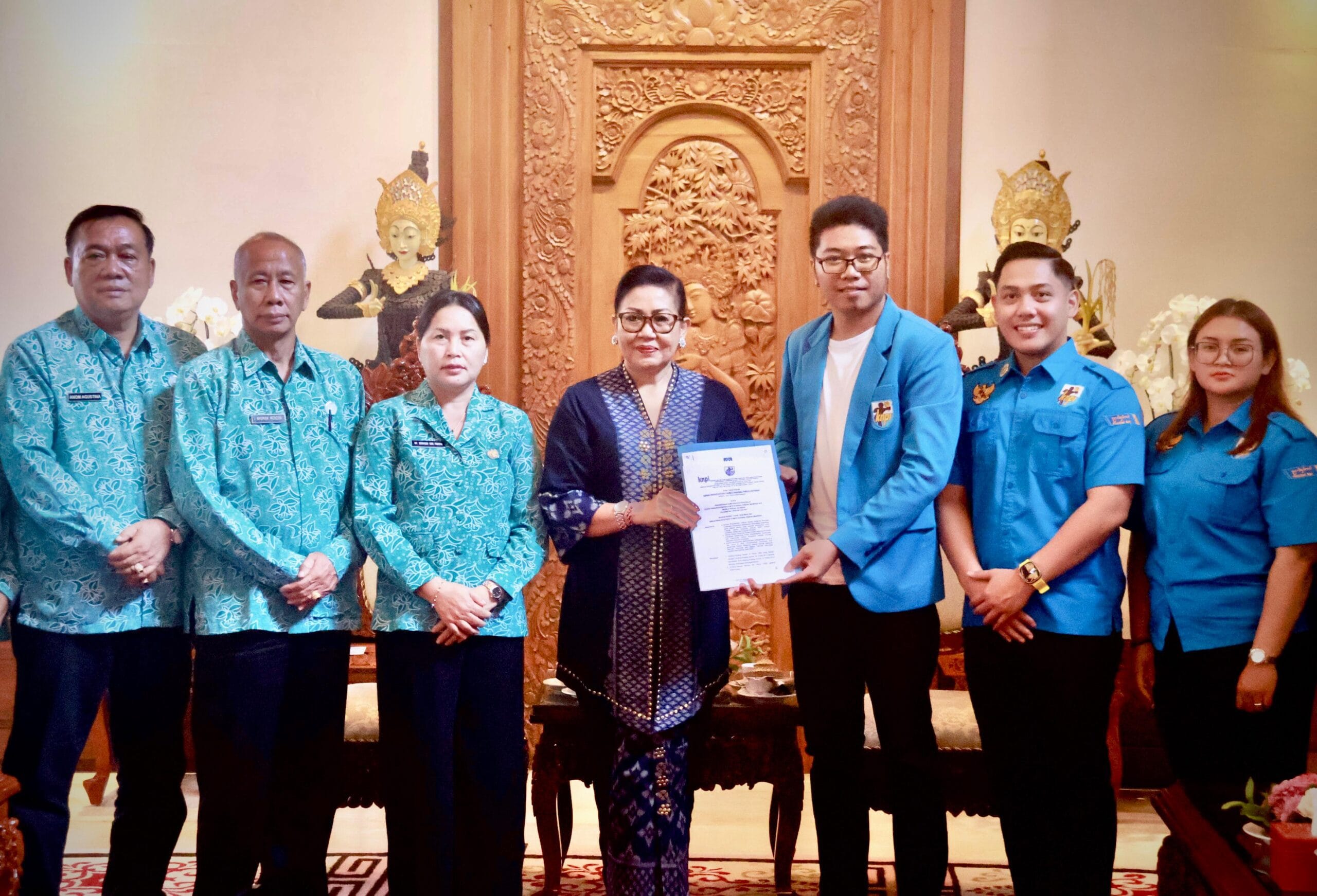 KNPI Bali Bersinergi dengan PKK Provinsi Bali Bantu Pemerintah Edukasi Pemuda Terkait Kesadaran Masalah Sampah