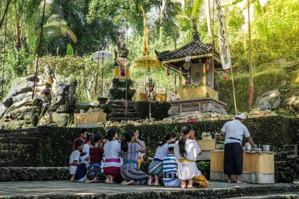 Ngembak Geni, Tradisi Hindu Bali yang Menandai Tahun Baru Saka