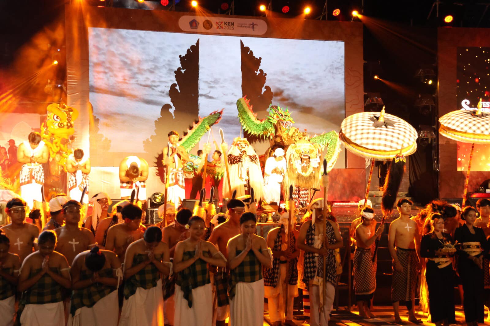 Ketua DPRD Klungkung Sebut Festival Semarapura ke-7 Sukses Besar: Bangkitkan UMKM, Seni, dan Budaya Lokal