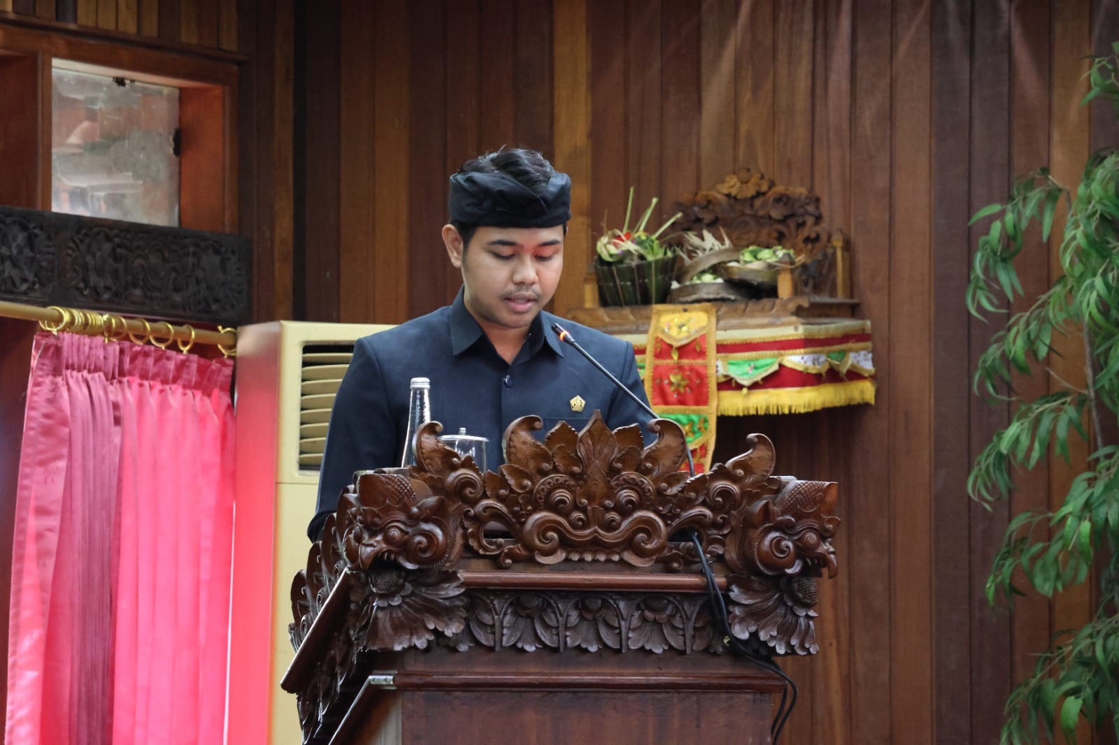 Fraksi Hanura DPRD Klungkung Pertanyakan Dasar Hukum Pencabutan Tiga Perda Lama