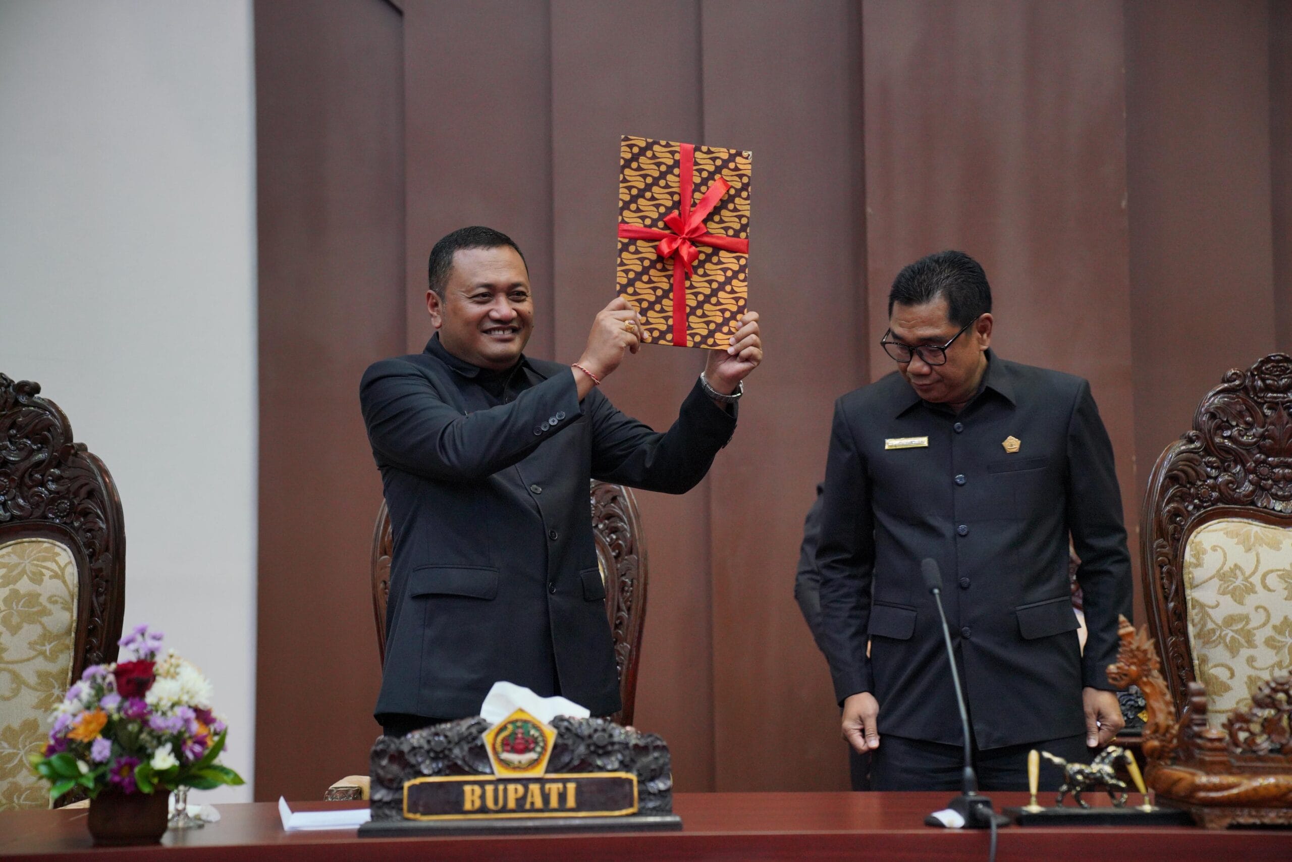 RPJMD Gianyar 2025–2029 Resmi Disahkan, Fraksi DPRD Soroti Keberpihakan Terhadap Petani 