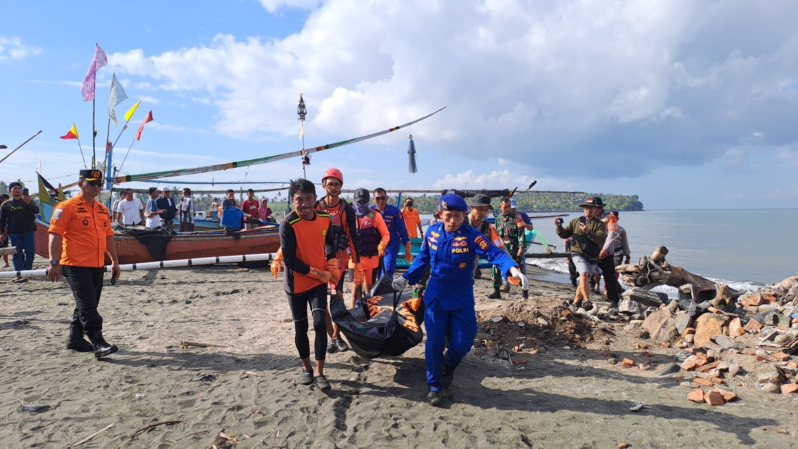 Dua Jenazah Kembali Ditemukan, Proses Identifikasi di RSUD Negara