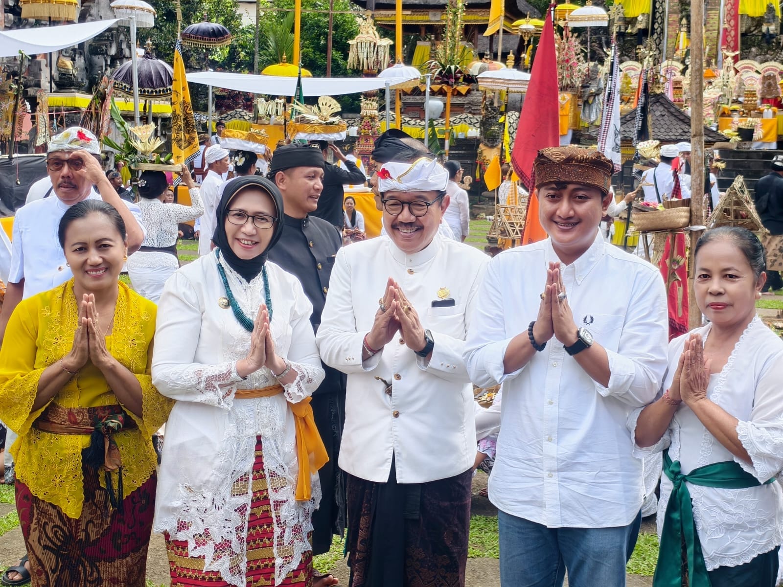 Rasa Syukur Manggala Karya Pura Mandhara Giri Semeru Agung, Pemkab Lumajang Berpartisipasi