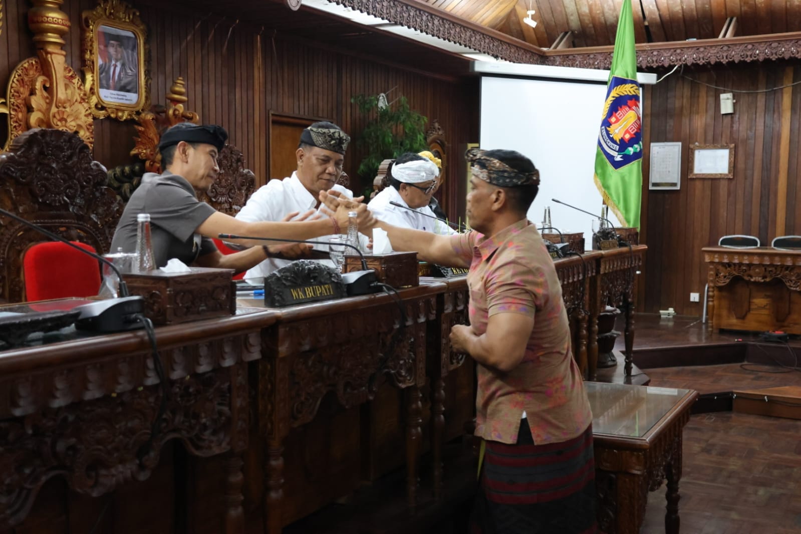 Fraksi Gerindra  Desak Bupati Klungkung Tingkatkan Kinerja Pengelolaan APBD