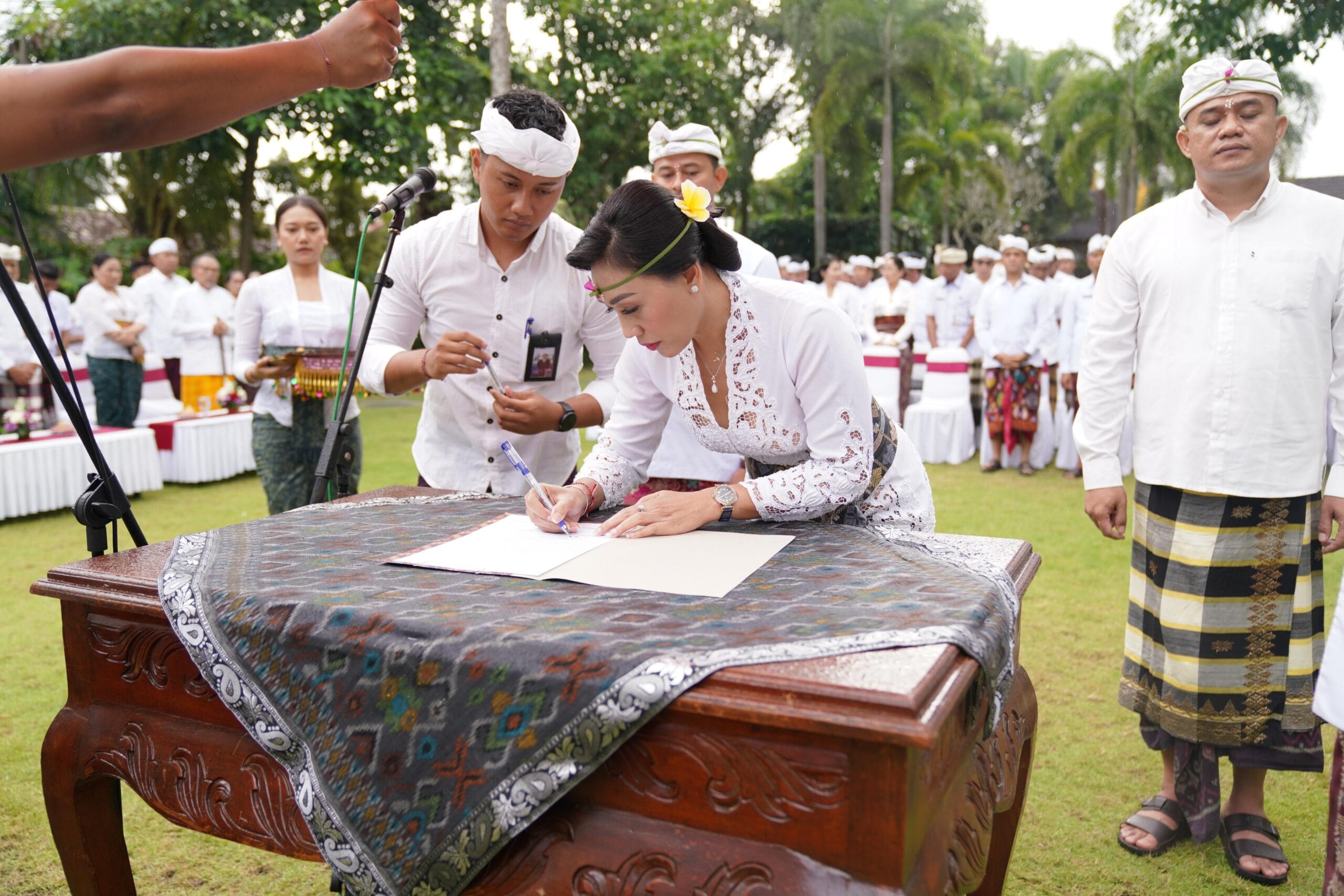Rotasi Pejabat di Gianyar, Istri Bupati Diangkat Jadi Asisten Perekonomian dan Pembangunan