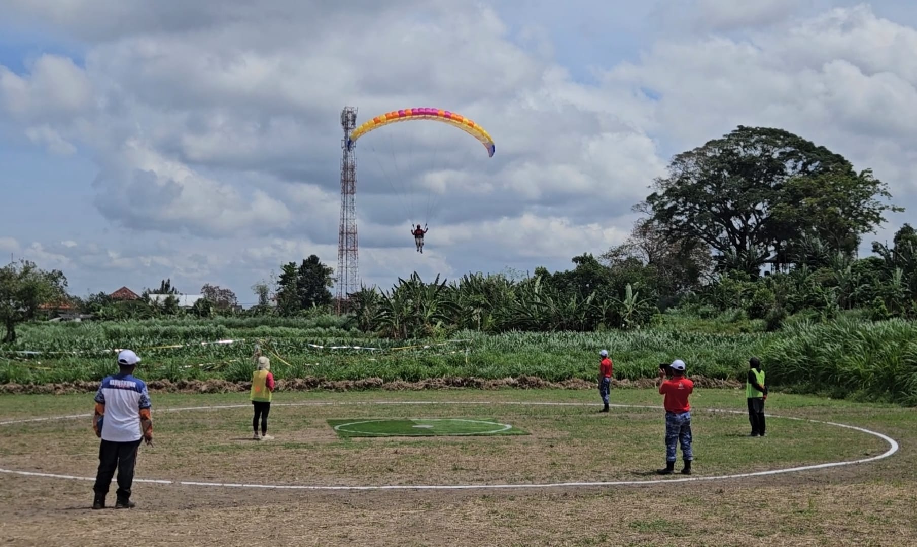Tuan Rumah, Paralayang Klungkung Sumbang 1 Emas dan 2 Perunggu PORPROV Bali XVI 2025