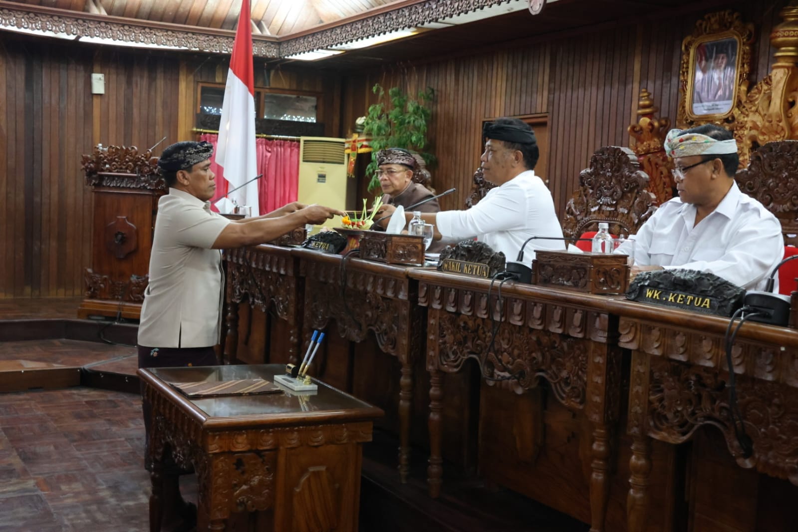 Gerindra Setujui Perubahan APBD Klungkung 2025, Ingatkan Ancaman Kekeringan di Nusa Penida