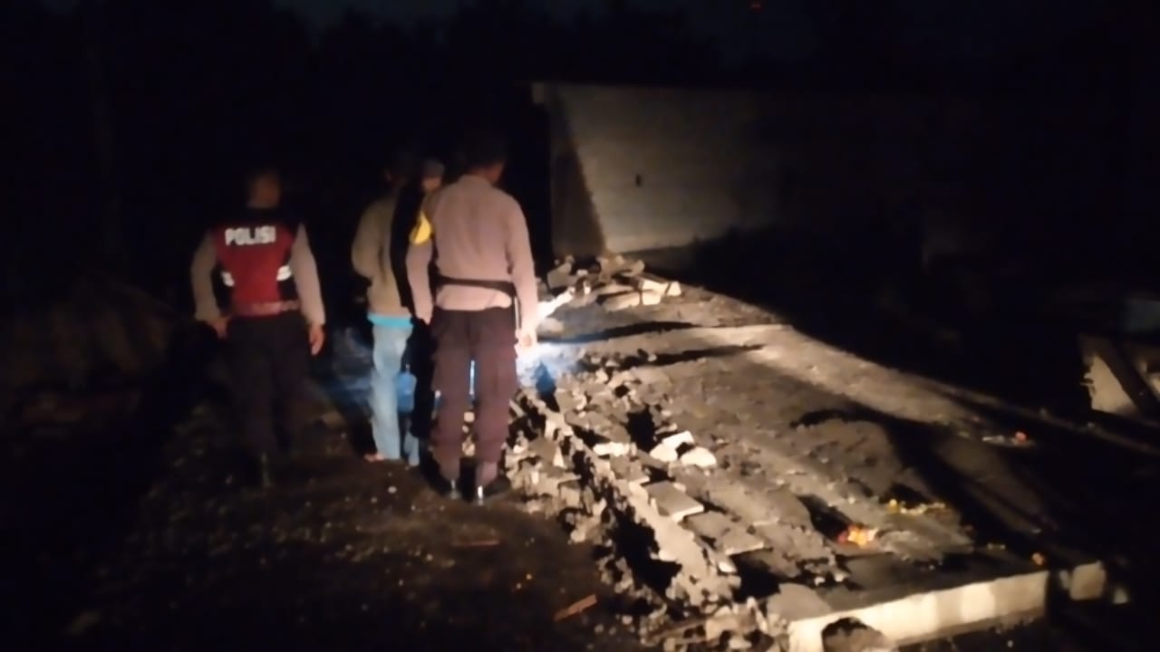 2 Pekerja Proyek di Gianyar Tertimpa Tembok, Satu Orang Meninggal Dunia