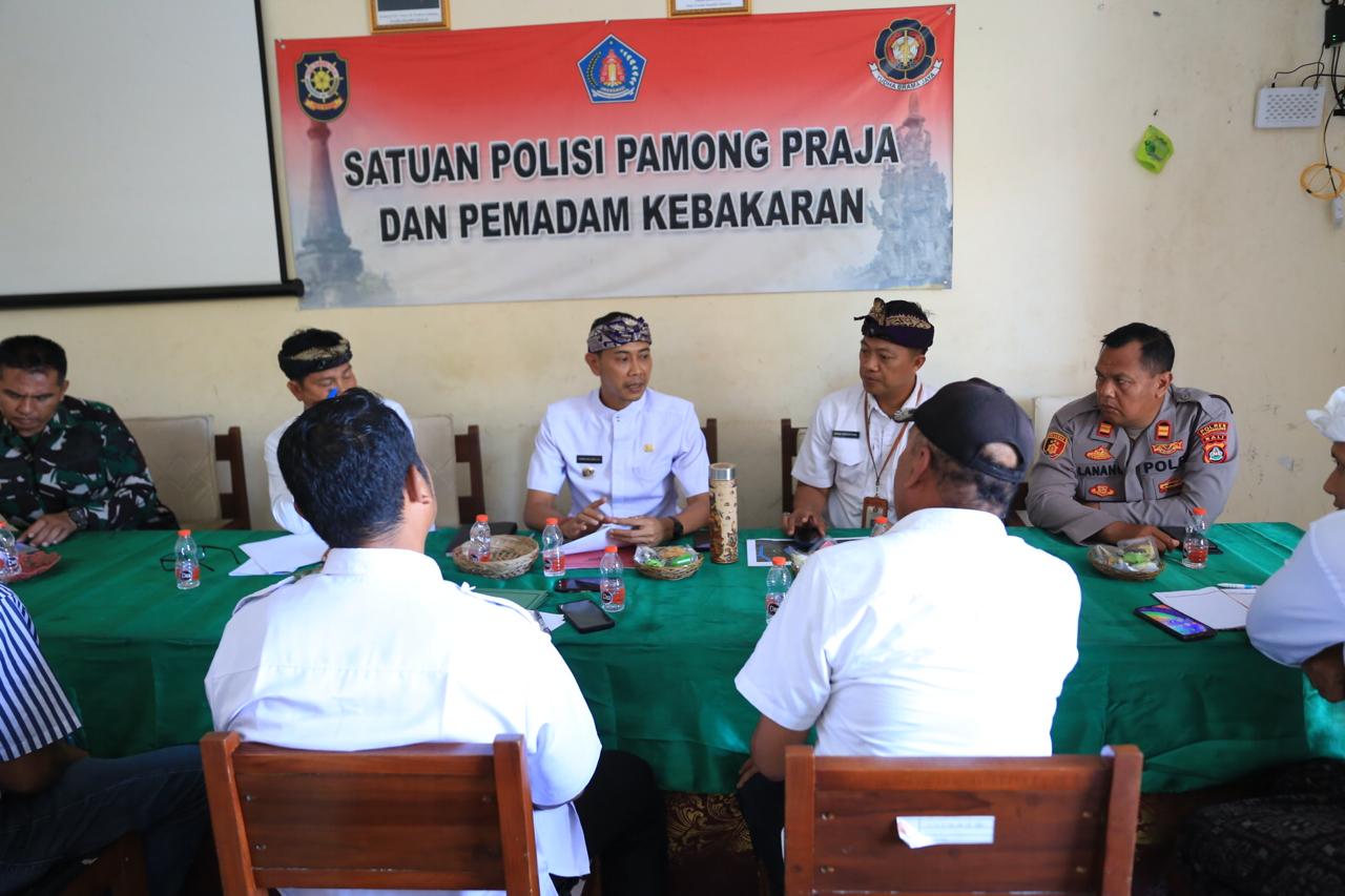 Keselamatan Warga, Wabup Tjok Surya Ajak Komit Tata Aliran Sungai Candi Gara Kusamba