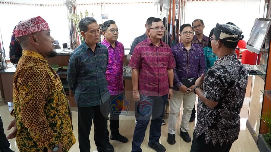 Buleleng Jajaki Kolaborasi Pembangunan dan Digitalisasi ala Banyuwangi