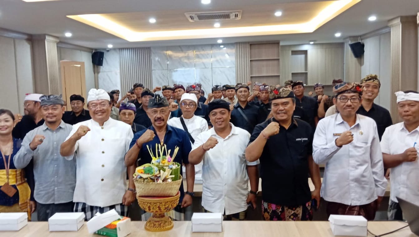 Sekda Gianyar: Pariwisata Tinggi Jangan Melena, Desa Adat Harus Kuat dan Mandiri