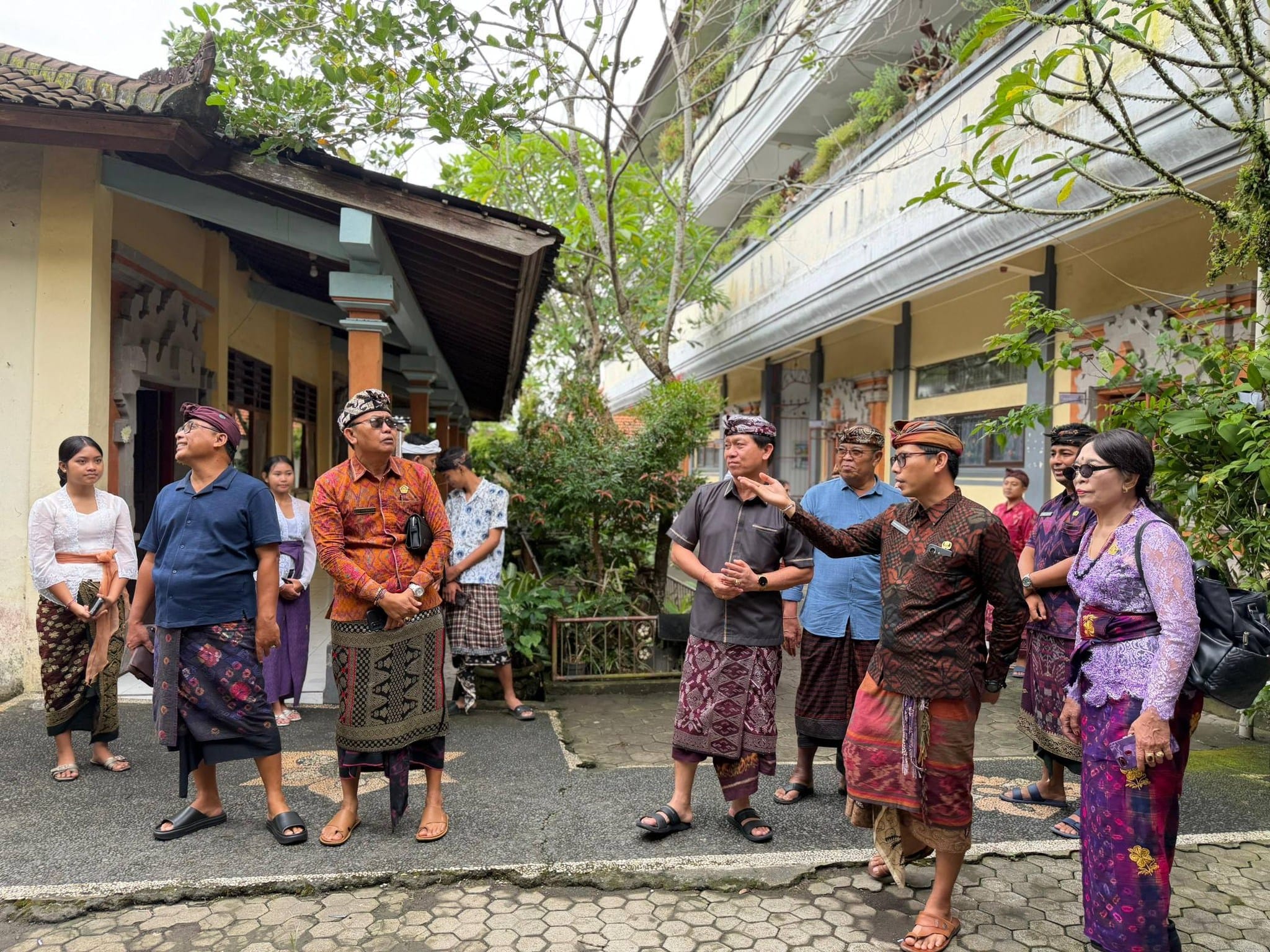 Kunjungi SMK 1 Mas Ubud, Komisi IV DPRD Bali Soroti Status Lahan Sewa dan Puji Inovasi Sekolah