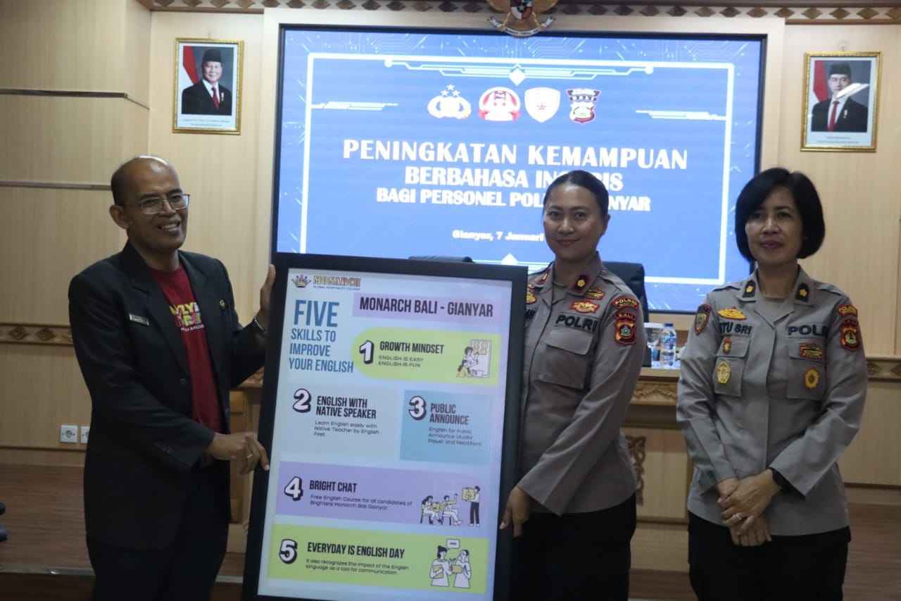 Polres Gianyar Tingkatkan Kemampuan Bahasa Inggris Personel untuk Layani Wisatawan Mancanegara
