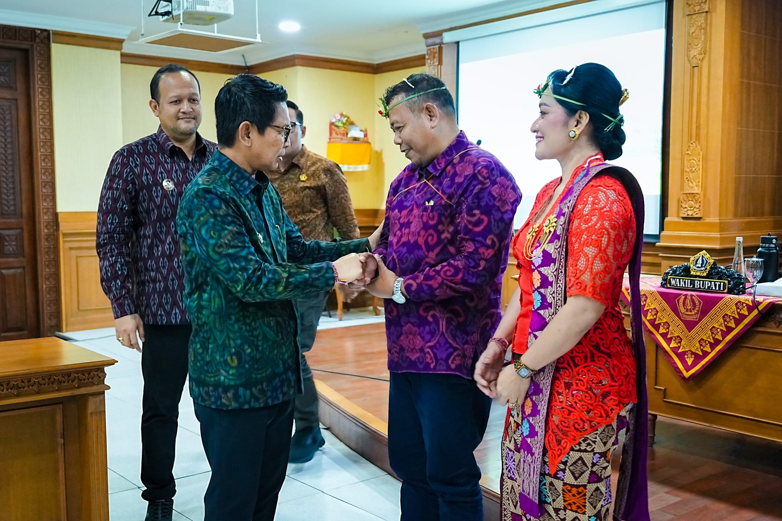 Eks Dirut Perumda Tabanan Kini Pimpin Pangan Badung, Bupati Adi Arnawa: Sudah Mundur, Tak Ada Masalah !