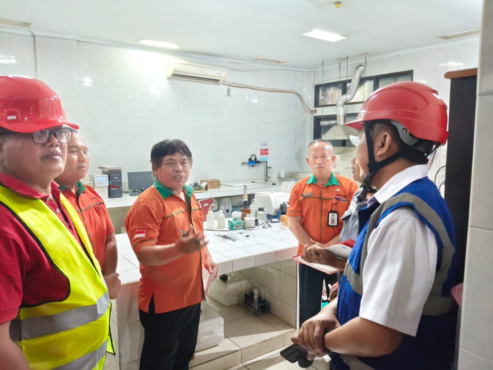 Disnaker Bali ‘Bedah’ Kelayakan Fasilitas Publik, Pastikan Lab Kesehatan Bebas Risiko