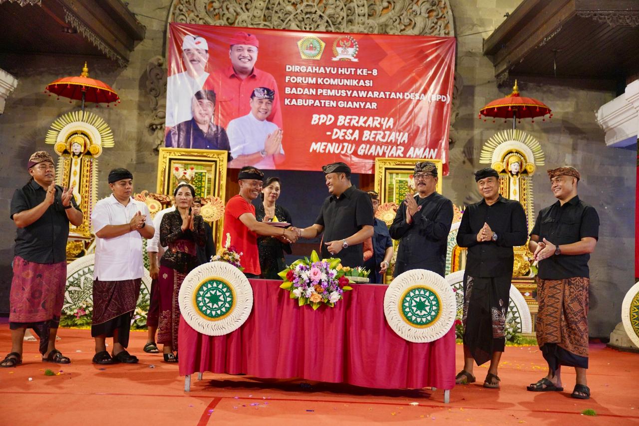 HUT ke-8 FK BPD Gianyar, Mahayastra: Kalau Masalah Desa Beres, Kabupaten Pasti Aman!