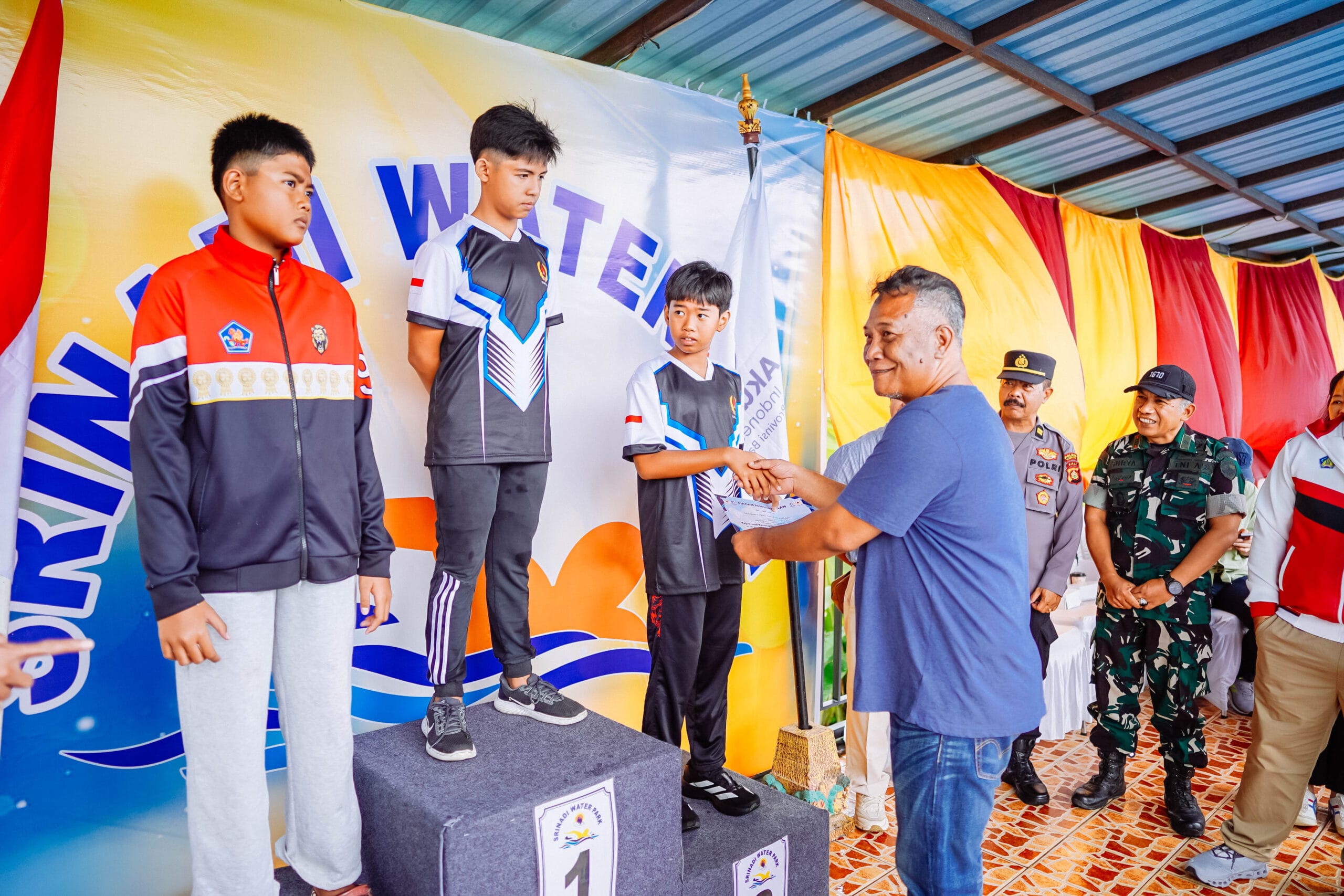 Ketum KONI Klungkung Desak Atlet Klungkung Curi Strategi di Ajang Kejurda Akuatik