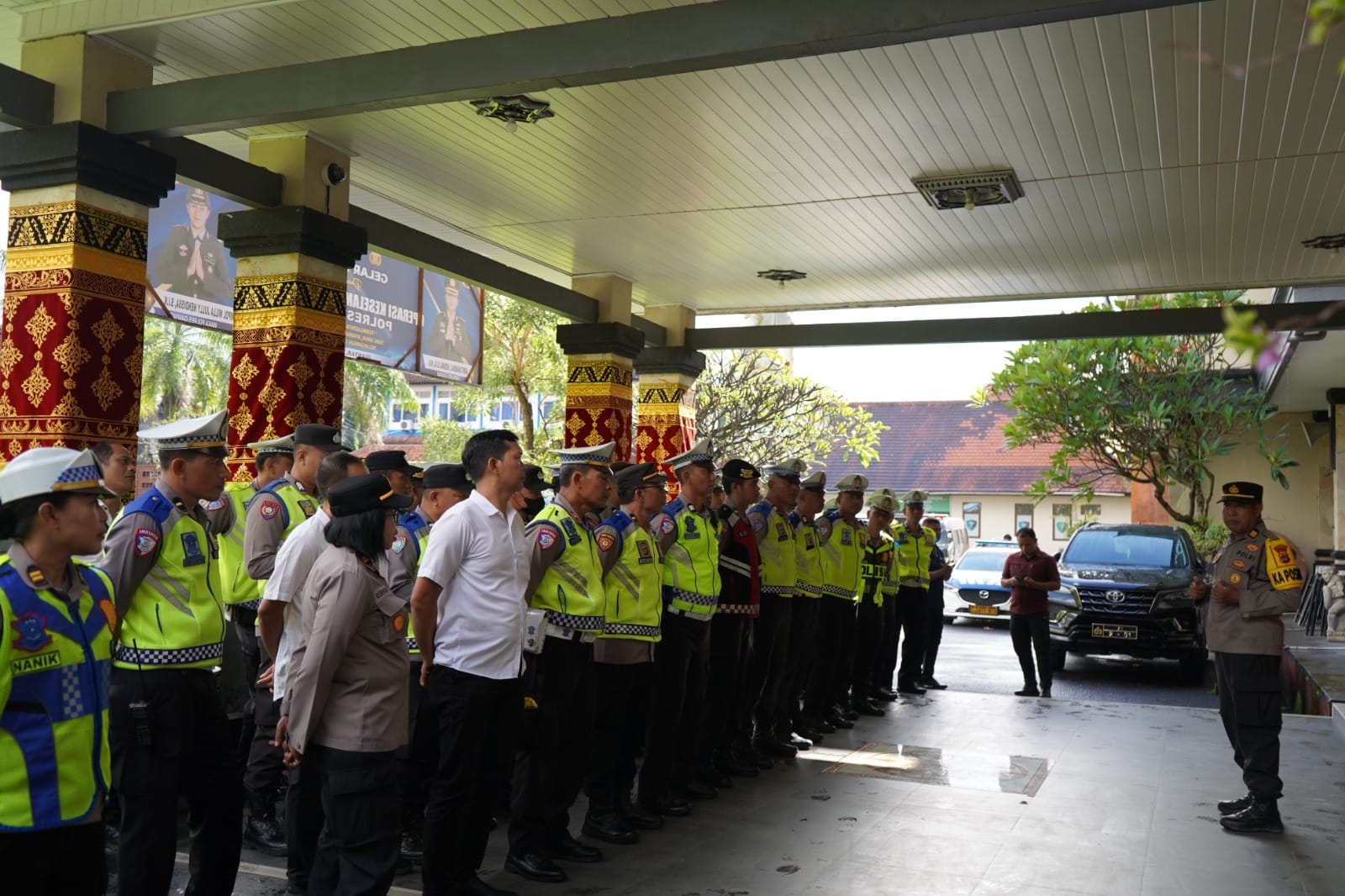 Ops Keselamatan Agung 2026: Ratusan Personel Polres Gianyar ‘Sasar’ Pasar Rakyat