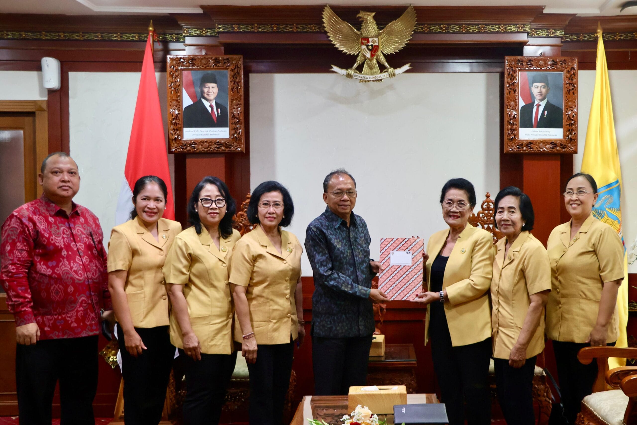 Bukan Sekadar Organisasi, Gubernur Koster Sebut WHDI Adalah ‘Benteng’ Terakhir Budaya Bali