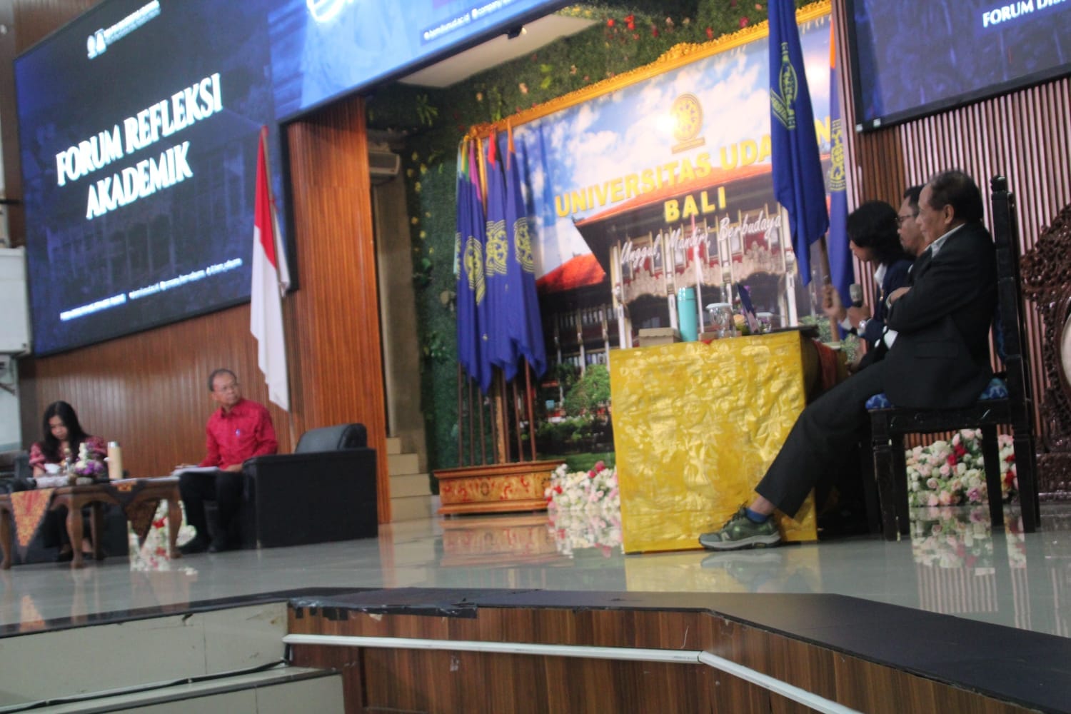 Gubernur Koster ‘Hapus’ KB 2 Anak di Bali: Lahirkan Anak ke-4 Dapat Beasiswa Sarjana !