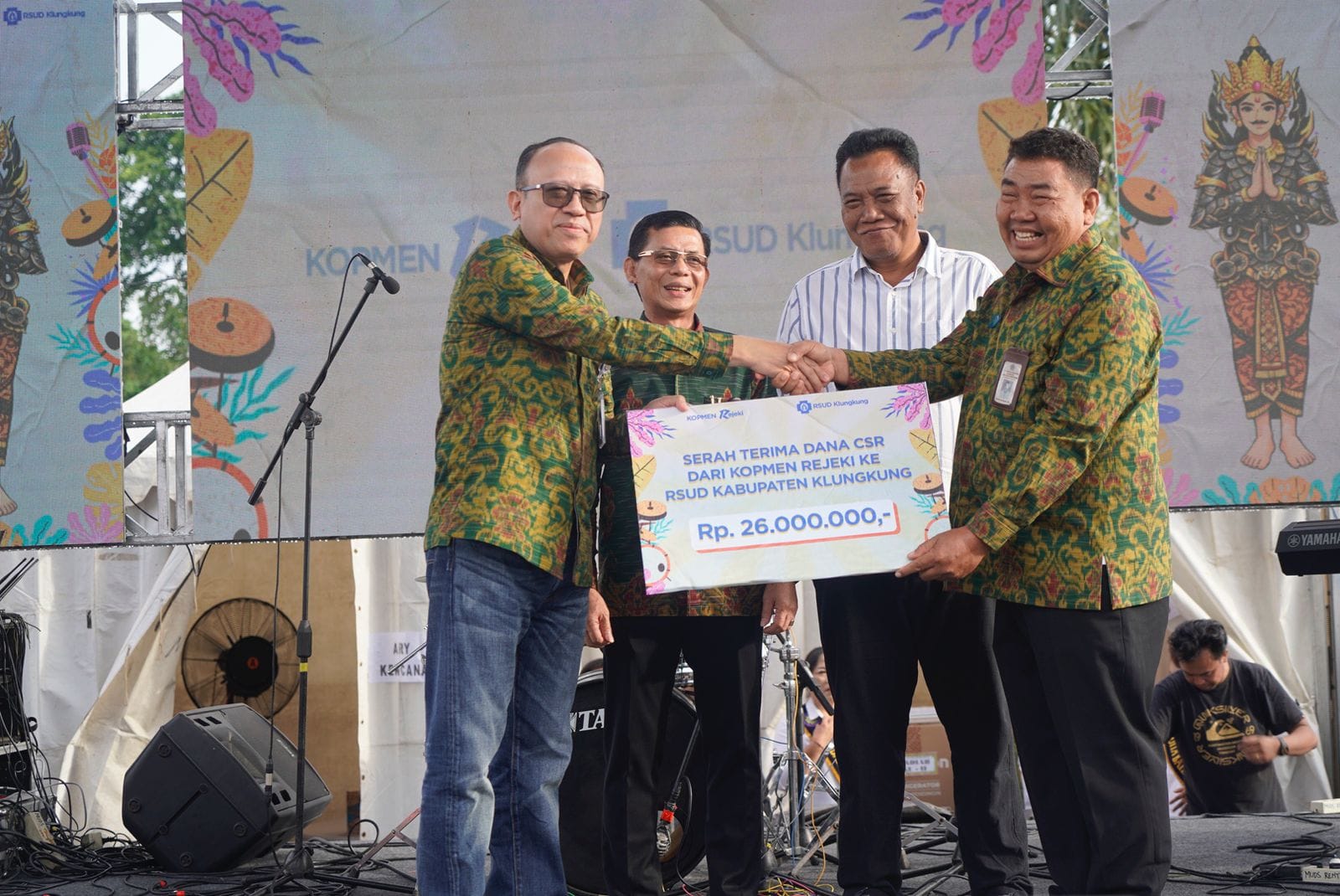 Gebrakan Ekonomi Klungkung! KOPMEN Rejeki Gelar RAT Sambil Pamer Produk UMKM Lokal