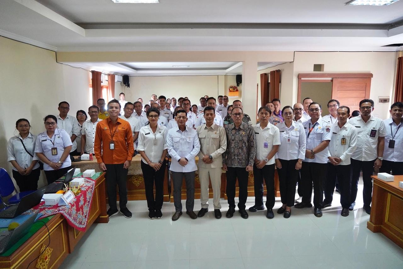 Legislator Gerindra ‘Tagih’ Janji Pembangunan di Banjarangkan: Jangan Sampai Desa Hanya Jadi Tukang Usul