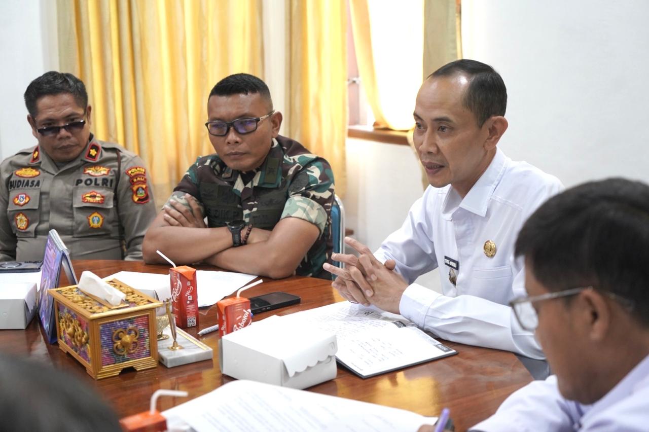 Jelang Nyepi dan Idul Fitri, Wabup Tjok Surya Ajak Masyarakat Perkuat Toleransi: Jaga Kekhusyukan Ibadah