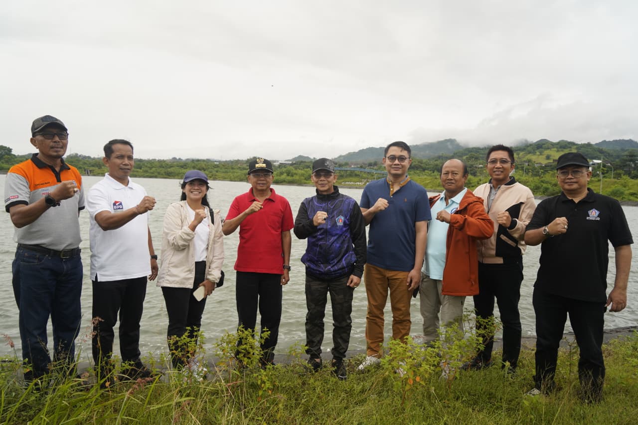 Embung Tukad Unda Ditanami Seribu Bibit Nyuh Daksina