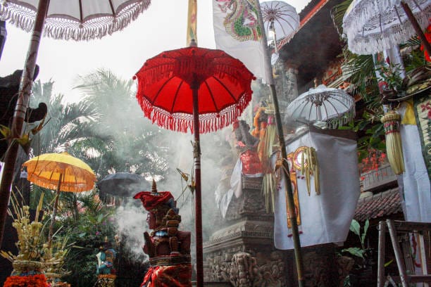 Ala Ayuning Dewasa 16 Februari 2026: Pantang Gelar Pernikahan dan Ngaben, Fokus Garap Lahan