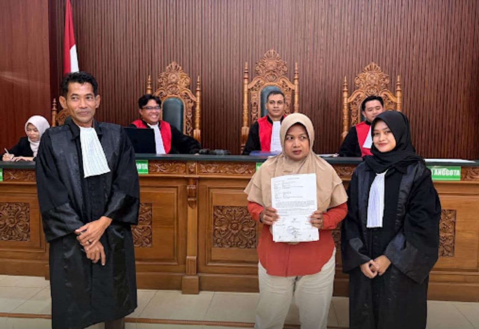 Temukan HP di Jalan Lalu Disimpan di Bawah Kasur, Wanita di Ngawi Divonis 4 Bulan Penjara