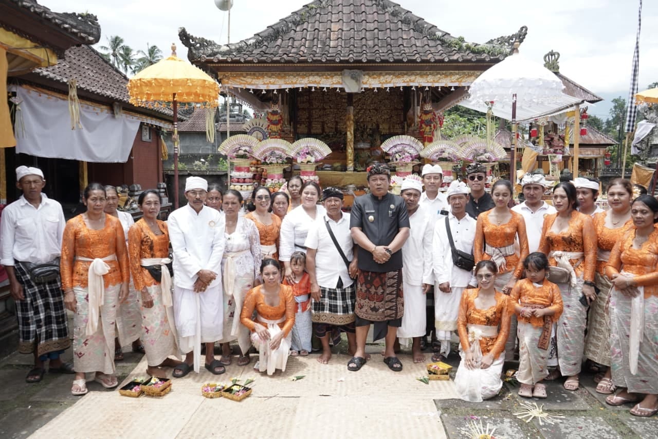 Hadir di Tengah Krama Rendang, Wabup Pandu Prapanca Puji Semangat Gotong Royong Dadia Pasek Bungbungan