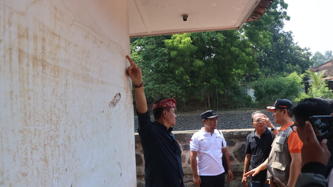 SDN 5 Banjar Nyaris Tenggelam, Gubernur Koster Instruksikan Sekolah Dibangun Bertingkat