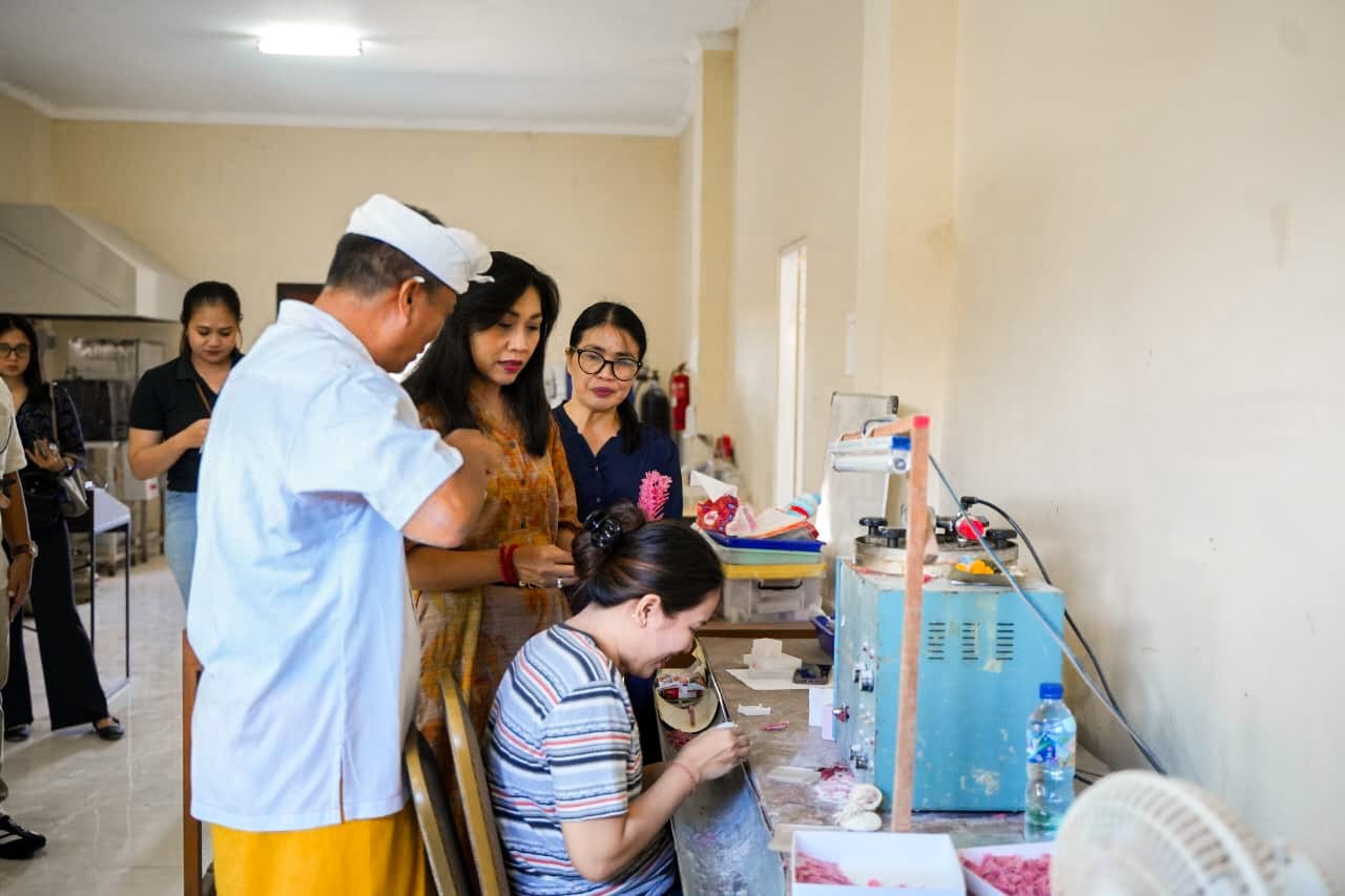 Gianyar Mencari Ikon Baru, Finalis Lomba Desain Busana dan Perhiasan Perak Mulai Unjuk Gigi