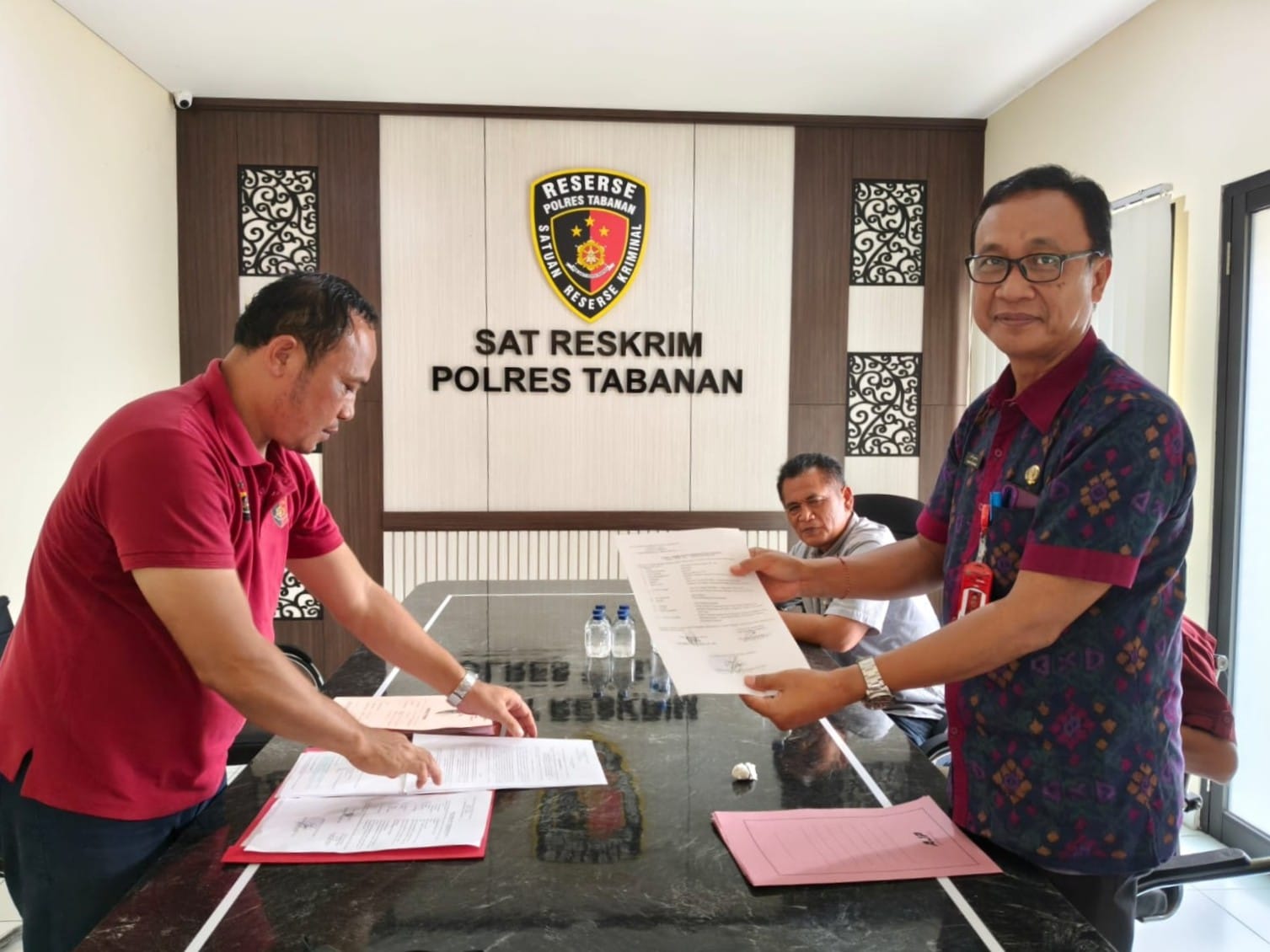 Tudingan Berita Tak Sesuai Fakta, Perumda Sanjayaning Singasana Polisikan Media Online ‘Elang Bali’ ke Polres Tabanan