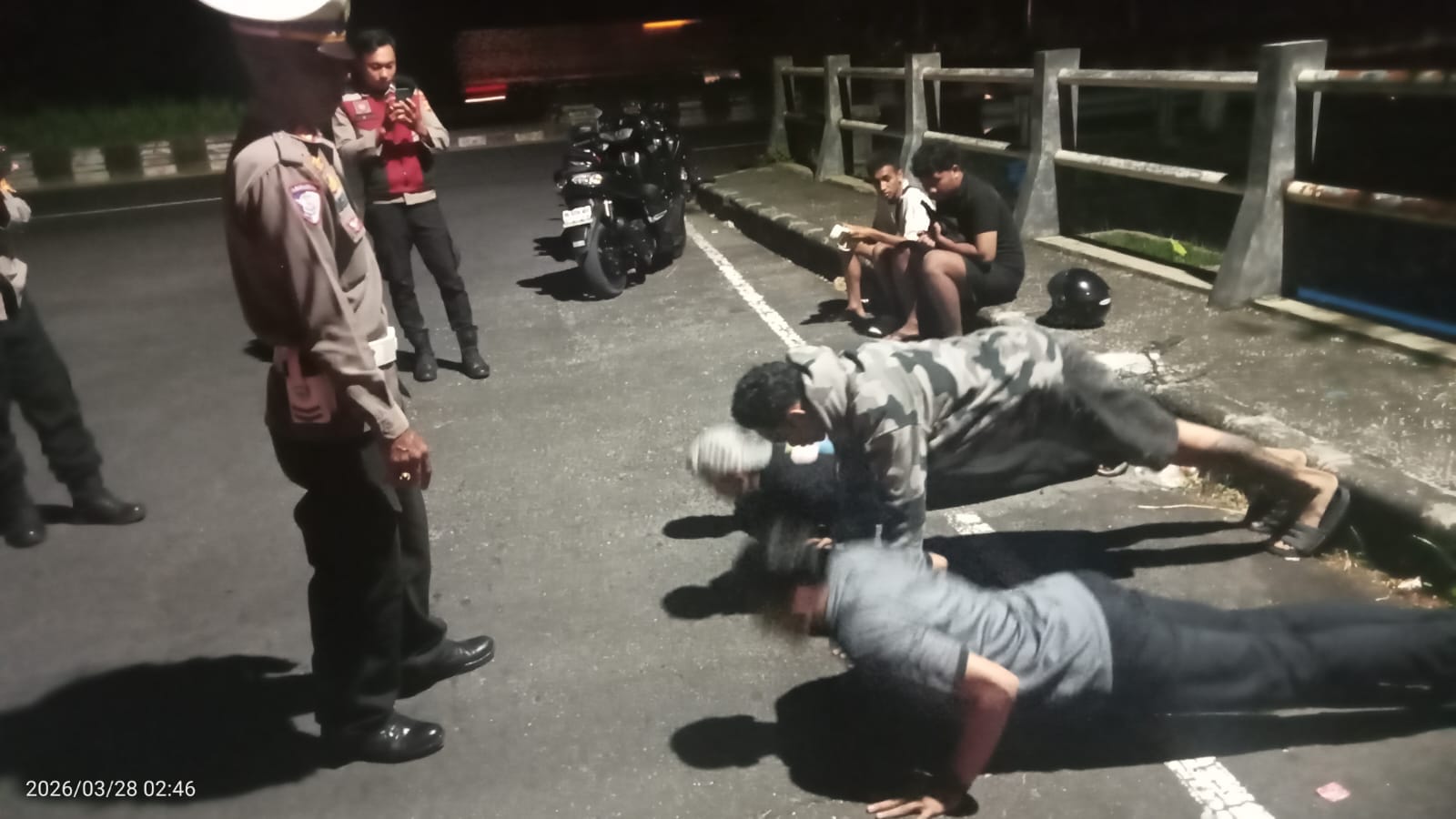 Warga Resah Balap Liar, Polisi ‘Gerebek’ Bypass Ngurah Rai Dini Hari