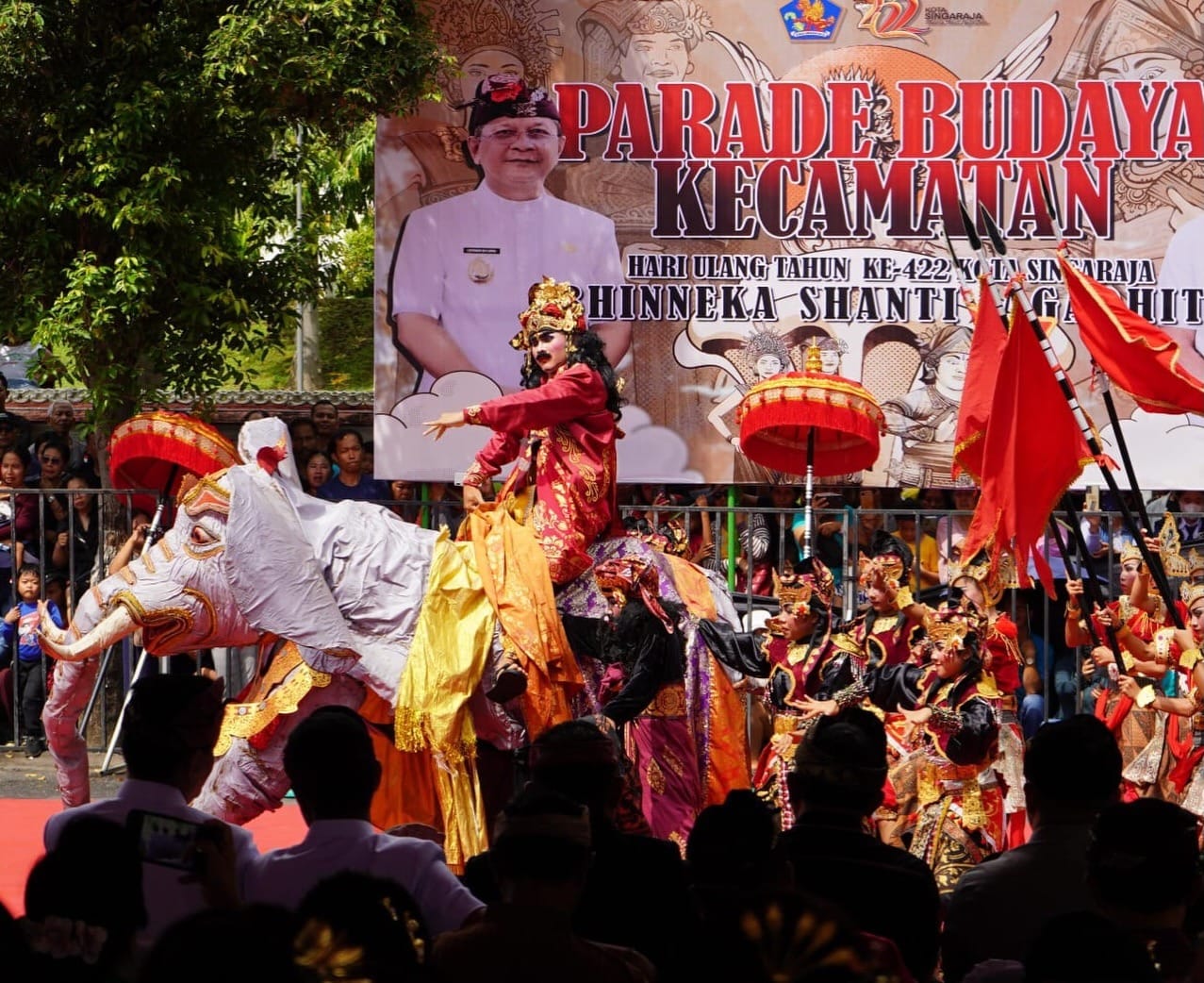Buka Parade Budaya HUT ke-422 Kota Singaraja, Gubernur Koster Apresiasi Kreativitas Seniman dari 9 Kecamatan se-Buleleng
