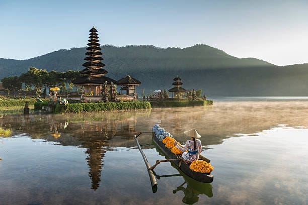 Lahir Senin Wage Dukut, Sosok Setia, Pandai Bergaul, dan Berwibawa Luas