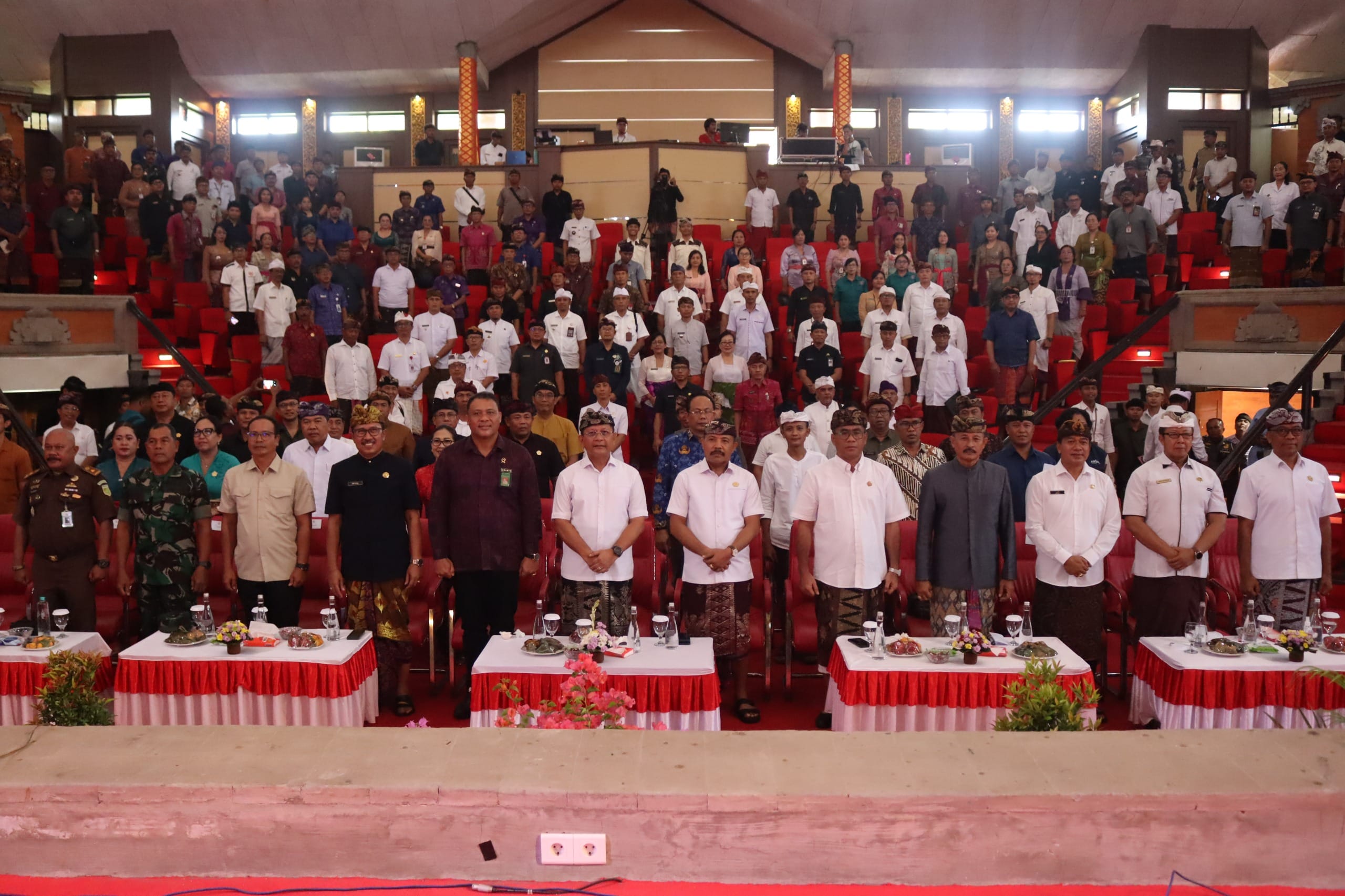 Terobosan Baru! Bupati Buleleng ‘Bagi-Bagi’ Anggaran Lewat PIWK: Desa Kini Punya Kuasa Tentukan Pembangunan Sendiri
