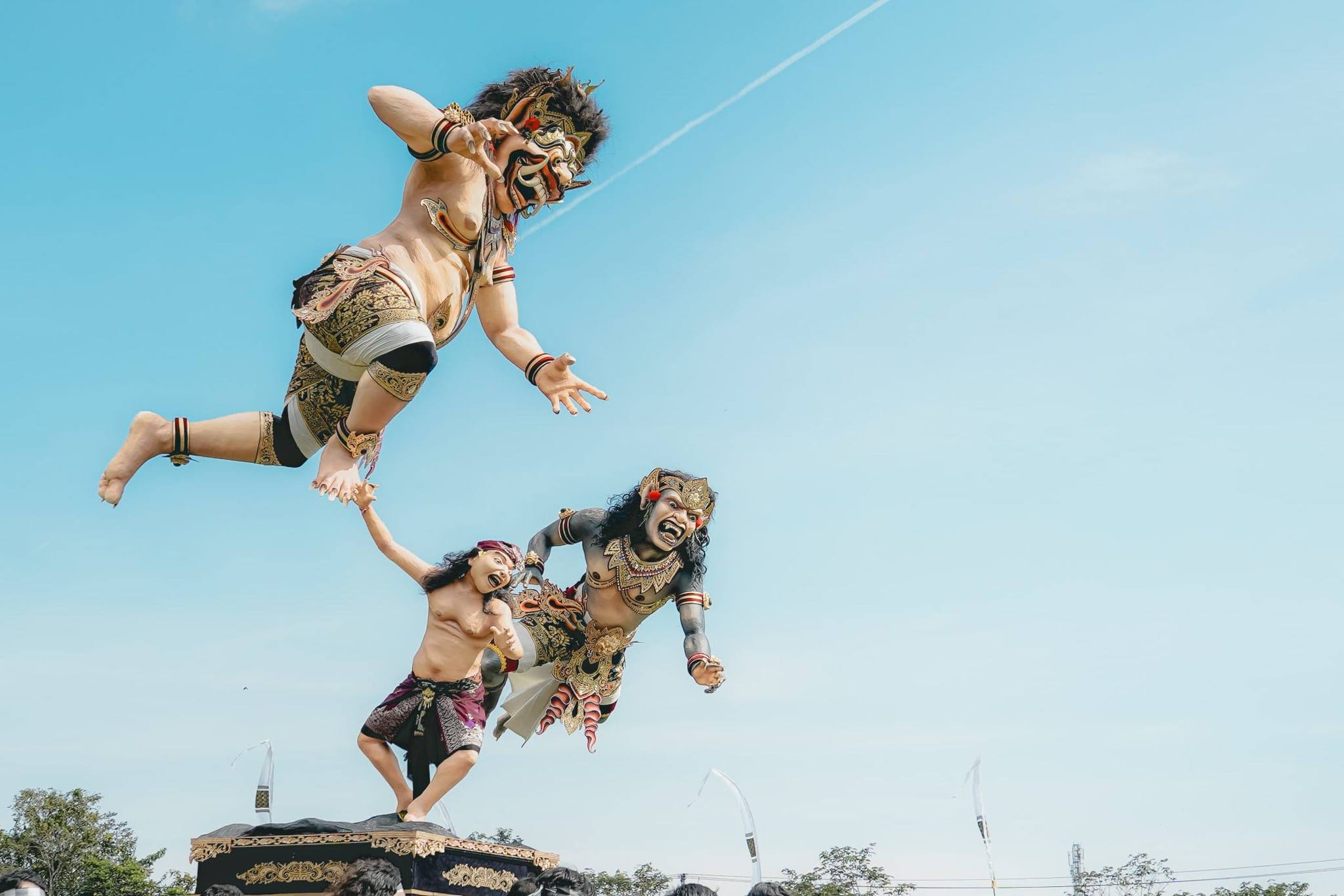 Semarakkan Nyepi Saka 1948, 9 Ogoh-Ogoh Karya STT Karangasem ‘Guncang’ Taman Budaya Candra Buana