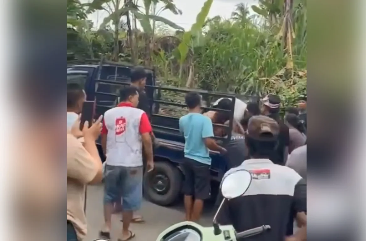 Pesta Miras Saat Nyepi Berujung Maut, Pria di Joanyar Buleleng Tebas Rekan Sendiri Pakai Samurai