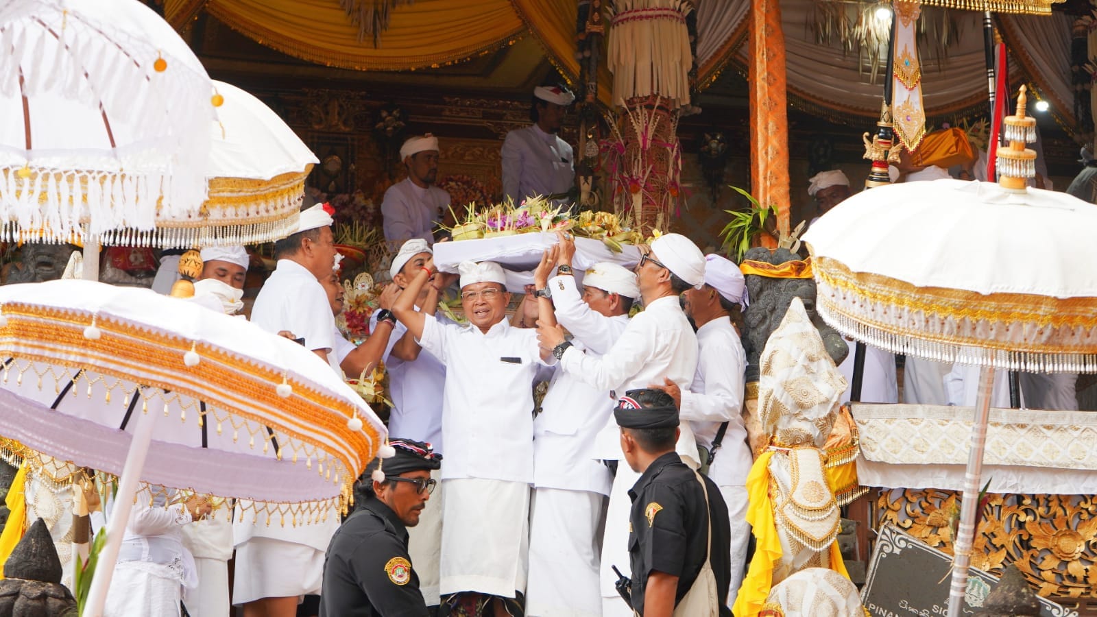 Dipuput 33 Sulinggih! Gubernur Koster Ungkap Rencana Besar Penataan Akses Jalan Besakih Tahap III hingga Tahun 2030