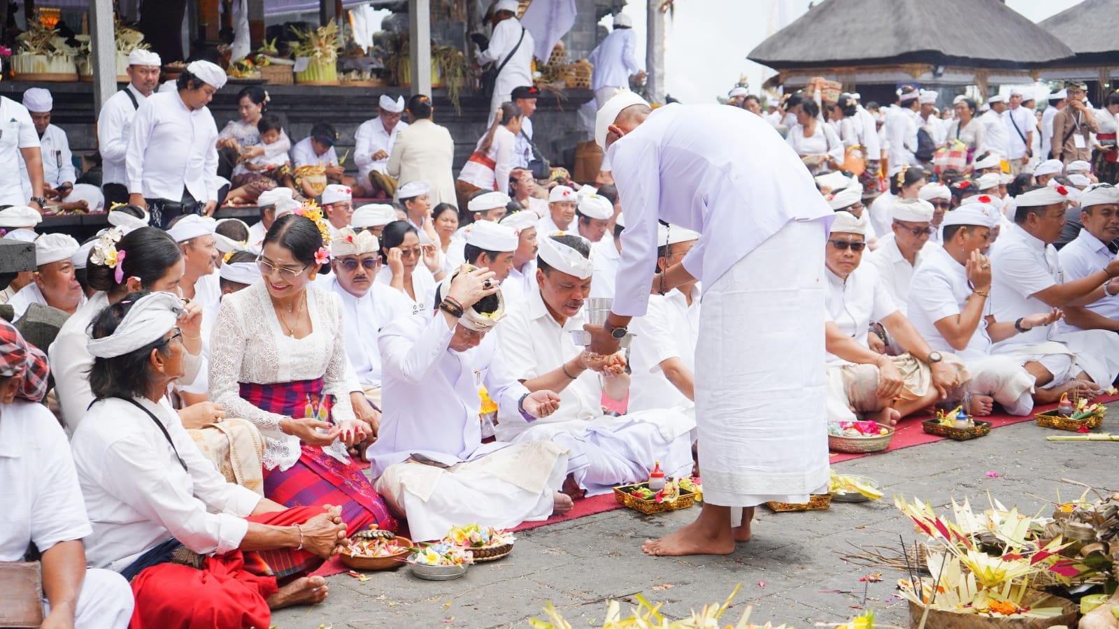 Cermin di Toilet Jadi Perhatian, Begini Detail Fasilitas dan Kelancaran Hari Pertama IBTK Besakih 2026 Sesuai Arahan Gubernur