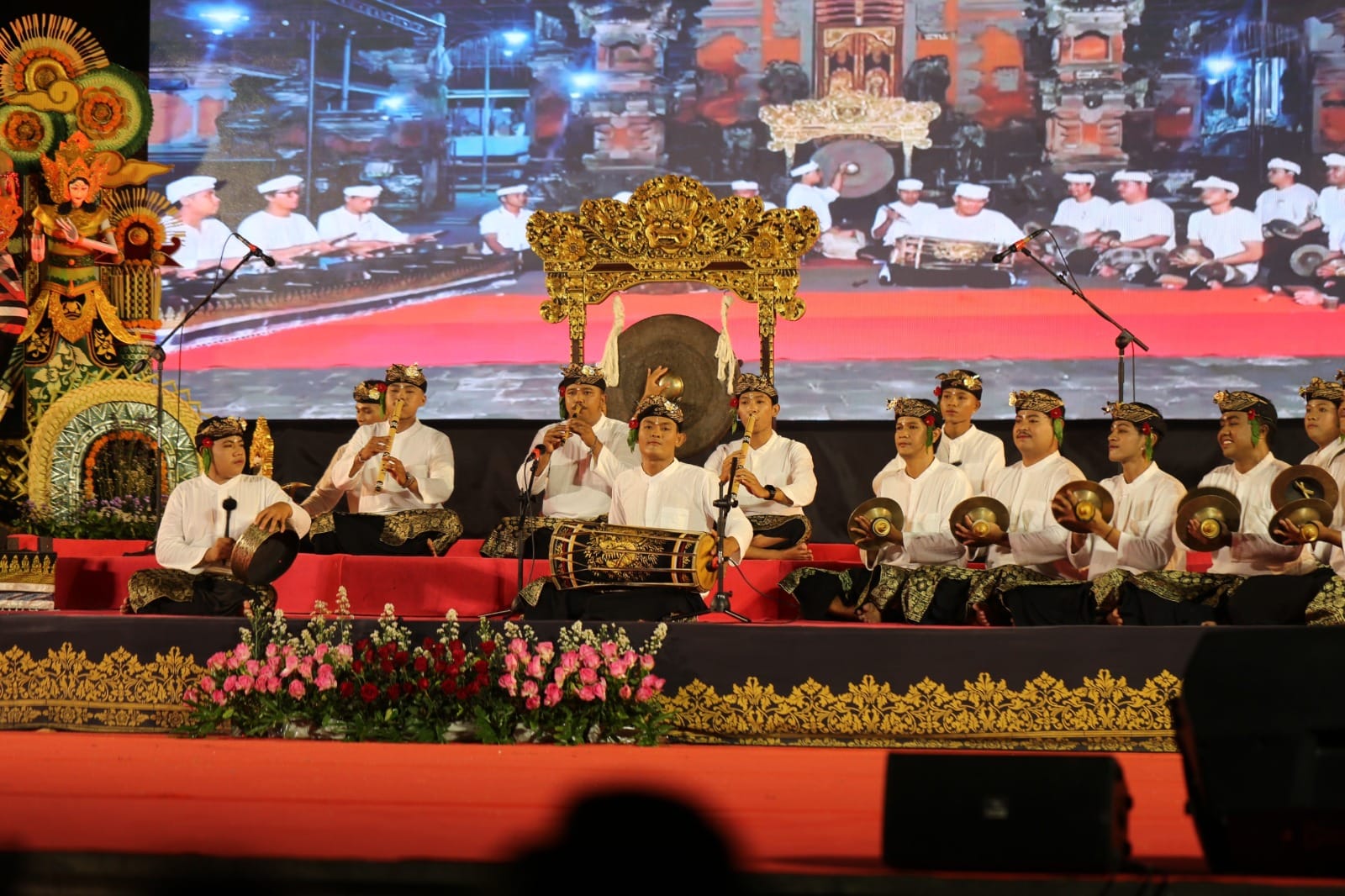 Jaga Tradisi Spiritual Gianyar, Parade Baleganjur Bebarongan Ditampilkan