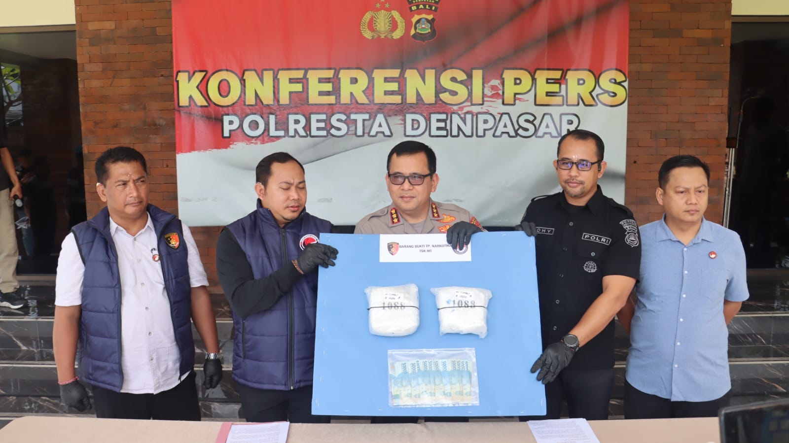 Residivis Pemilik 2 Kg Sabu di Jimbaran Ditangkap, Sembunyikan Sabu di Bungkus The